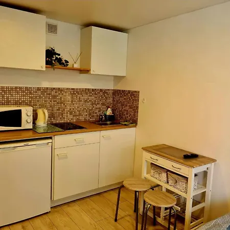 Taikos 6 * Klaipėda